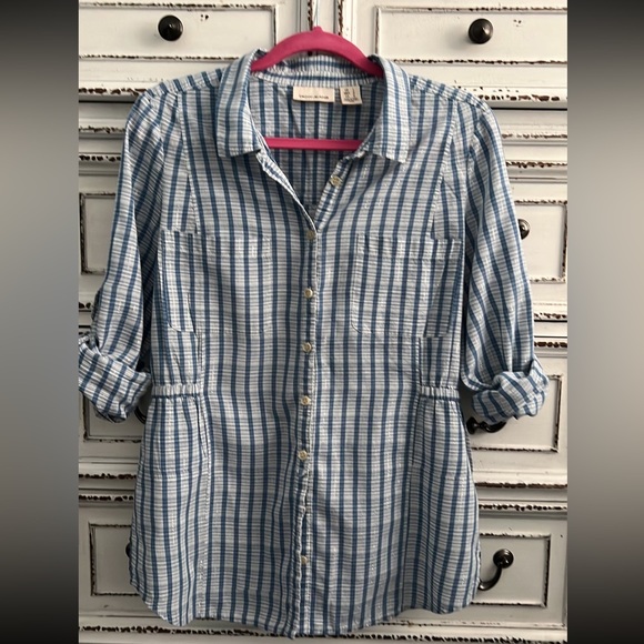 DKNY long sleeve button tan light weight button down with elastic waist size L - Picture 10 of 15